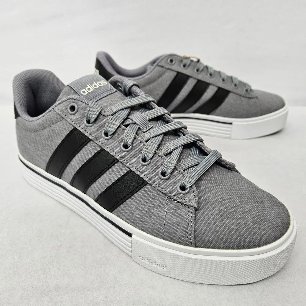 Adidas Daily 4.0 Athletic Shoes IF4493 Grey Black White Men's Size 9.5 - Picture 2 of 10